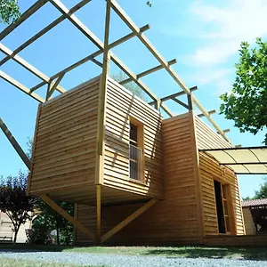Les Portes Du Beaujolais Holiday park